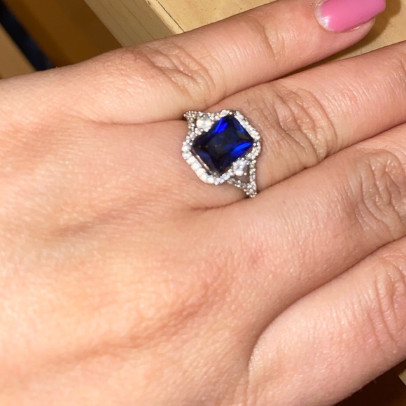 💞Gemstone ring 💞 - Picture 3 of 5